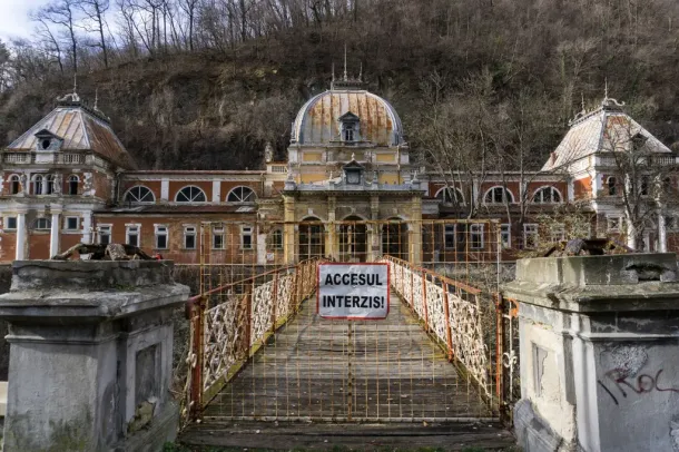 Băile Herculane. Foto: Emil O / Shutterstock