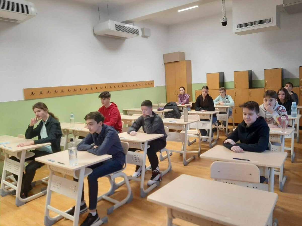 Ilustrativ arhivă