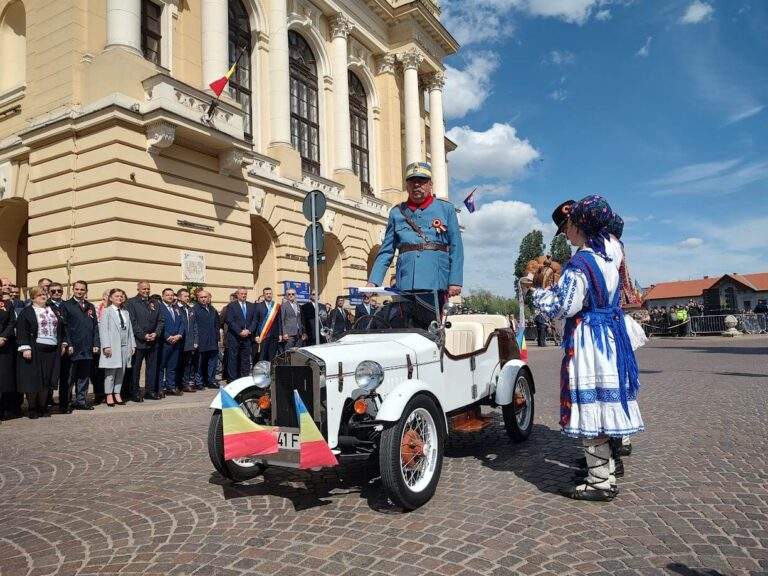 Mii de orădeni, în centrul municipiului. 105 ani de la Eliberarea Oradiei