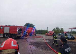 incendiu-la-Sacueni-01