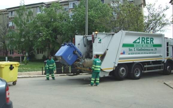 Cresc tarifele de salubritate în Oradea. Vezi care sunt noile prețuri