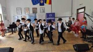 1 Iunie, sărbătorit în avans de Asociația Pro Bambini - 13