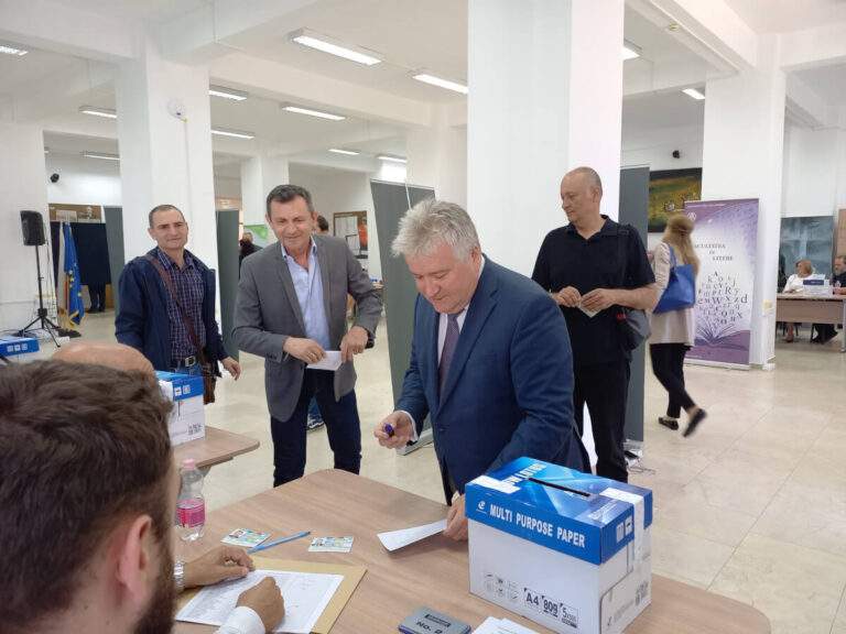 Constantin Bungău, reales rector al Universității din Oradea