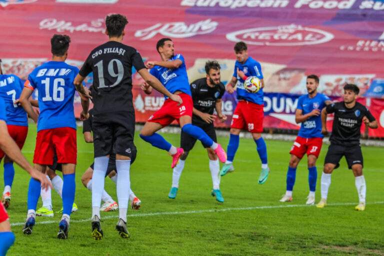 Victorie cu 1-0 după prelungiri şi calificare în finala barajului!