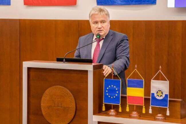 Rectorul Constantin Bungău, confirmat pe funcție de Ministerul Educației