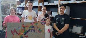 600 de cărți au fost donate Școlii din Lugașu de Jos-03