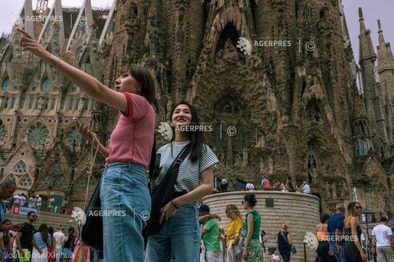 Barcelona vrea să elimine închirierea apartamentelor pentru turiști până în 2029