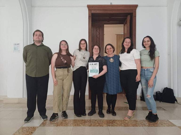Echipă a Universității din Oradea, pe locul întâi la S-M-ART