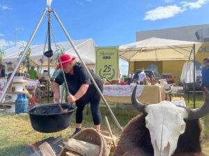 Concurs de gătit gulaș la Salonta- Gulașul din carne de bizon, cel mai bun - 07