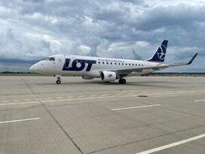 Inaugurare oficială. Prima cursă Varșovia-Oradea a aterizat pe Aeroportul Internațional Oradea-02