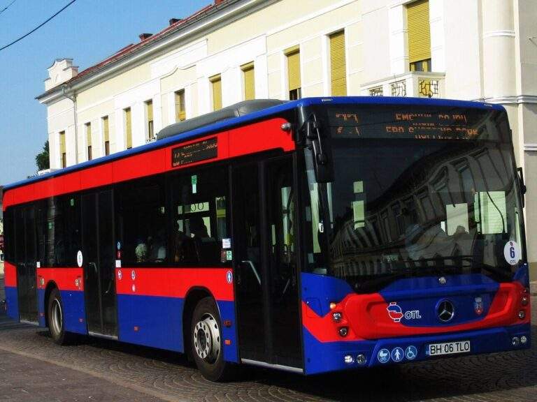 Schimbări la mai multe linii de autobuz din Oradea. Două stații vor fi mutate din 5 iunie