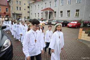 Prima Împartășanie Solemnă pentru peste 30 de copii-06