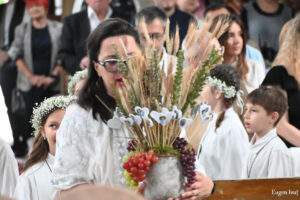 Prima Împartășanie Solemnă pentru peste 30 de copii-08