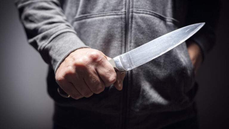 Tânăr de 16 ani, în arest preventiv pentru tentativă de omor