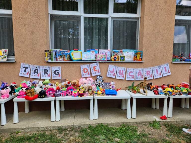 Târg de jucării „Donează și Reutilizează” organizat de Grădinița nr. 54 din Oradea