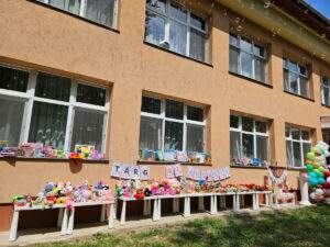 Târg de jucării „Donează și Reutilizează” organizat de Grădinița nr. 54 din Oradea-04
