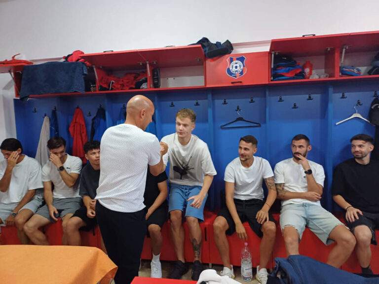 „Roş-albaştrii” s-au reunit în vederea începerii pregătirii sezonului pentru Liga a II-a