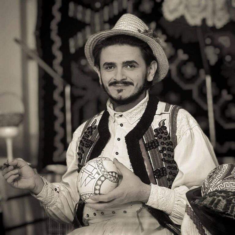 SculptFest 2024, festivalul tradițiilor în Valea Sohodol