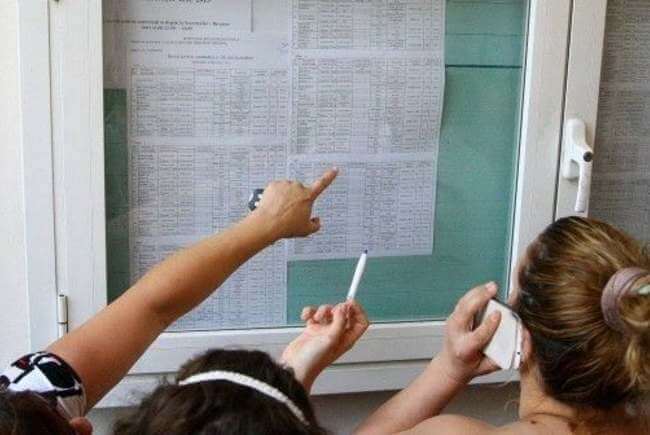 Două medii de 10 la BAC. Află cine sunt elevii