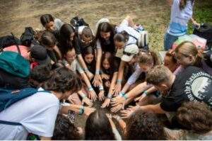 Elevii de 10 au învățat să gestioneze stresul și păstreze echilibrul între performanță și bunăstare emoțională-07