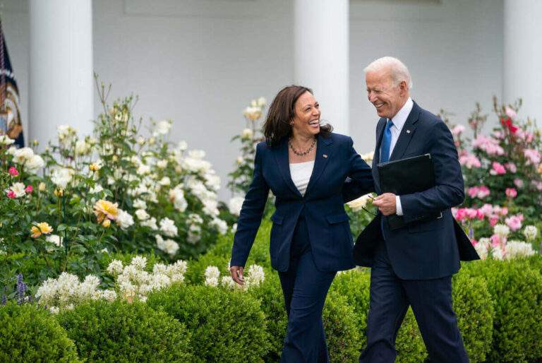 Preşedintele american Joe Biden a anunţat că renunţă să se prezinte la alegerile prezidenţiale din 2024