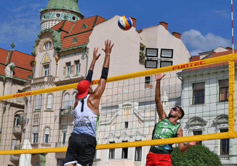 Oradea Beach Volleyball, un spectacol sportiv de excepție în inima Oradiei