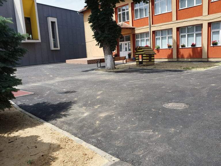 Şcolile orădene, în reabilitare în perioada vacanței