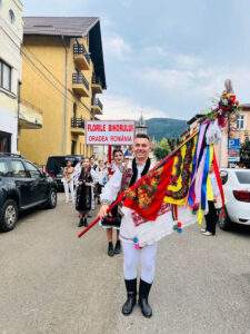 Trofeul Festivalului Internațional de Folclor de la Vatra Dornei a fost câștigat de „Florile Bihorului”-06