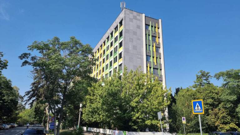 Un nou contract pentru izolarea termică a Spitalului Municipal