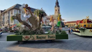 Carele alegorice au sosit în Piața Unirii din Oradea-19