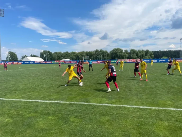 Fotbaliştii de la FC Bihor Oradea au suferit sâmbătă primul eşec din noua ediţie de campionat