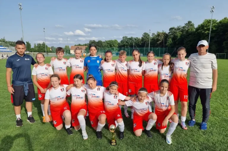 FC Bihor va avea echipă de fotbal feminin