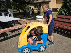 Școală de vară în tinda Bisericii-18