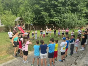 Tabăra „Prietenii Naturii” de la Pădurea Neagră-01