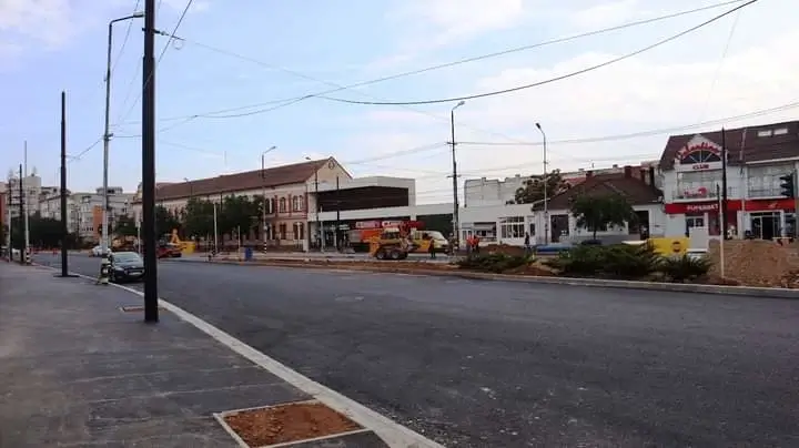 Circulația pe Bulevardul Decebal din Oradea, închisă complet. Vezi pentru cât timp