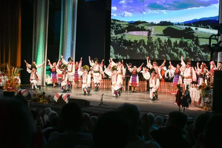 Concert Aniversar – 60 de ani de la înființarea Ansamblului Folcloric „Nuntașii Bihorului”