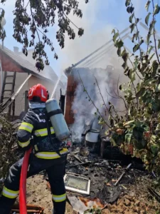 ISU-Vară de foc pentru pompierii bihoreni-01
