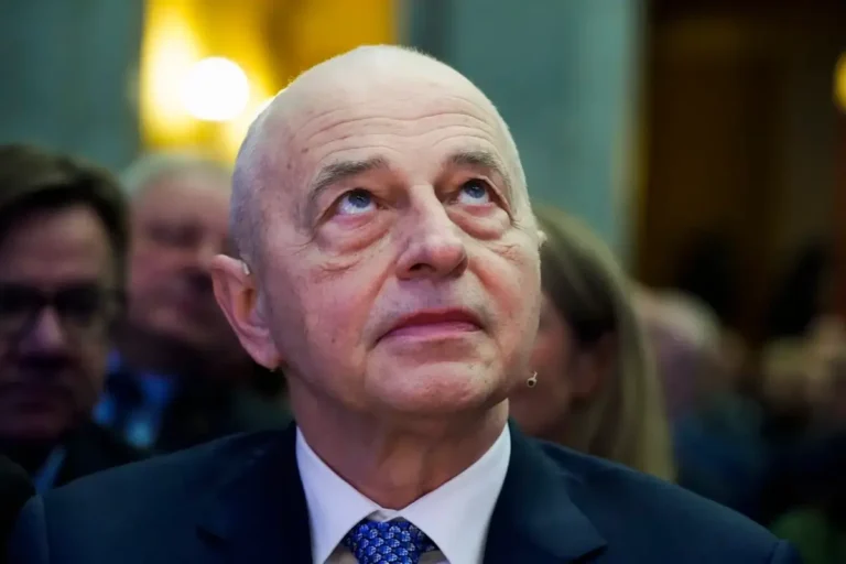 Sondaj INSCOP, alegeri prezidențiale: Geoană, pe locul întâi în primul tur și câștigă finala indiferent de contracandidat, Ciucă e la un scor foarte mic, surpriza Cristian Diaconescu