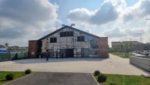 Noua hală din Piața Cetatea Oradea, inaugurată-01