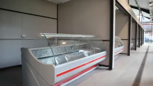 Noua hală din Piața Cetatea Oradea, inaugurată-13