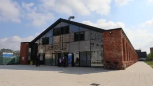 Noua hală din Piața Cetatea Oradea, inaugurată-17