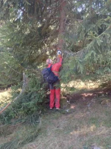 salvamont 3-Un bărbat a căzut de la înălțime în zona Vârtop