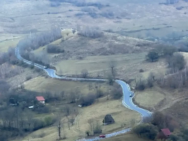 Drumul Transapuseana – 78 de km prin inima Munților Apuseni