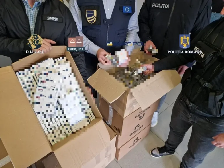 6 milioane de comprimate de 12, 5 milioane de euro, confiscate de polițiști și procurori. 47 de persoane sunt cercetate
