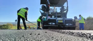 Lucrările la drumul județean Oșorhei – Copăcel, gata în proporție de 90%-07
