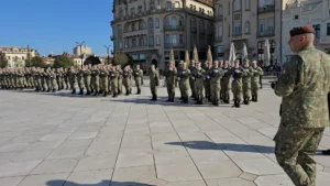 Premieră la Oradea: Studenții mediciniști militari au depus jurământul-01