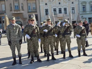 Premieră la Oradea: Studenții mediciniști militari au depus jurământul-41