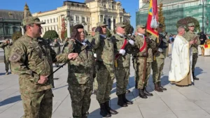 Premieră la Oradea: Studenții mediciniști militari au depus jurământul-70