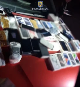 Razii de amploare în Oradea-01 Foto: Poliția Bihor