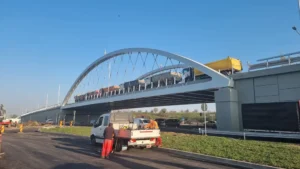 Teste de rezistență la pasajul intermodal de pe Calea Borșului-01 Foto: CJ Bihor